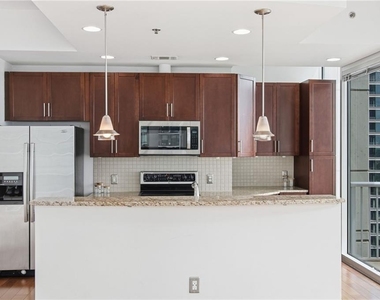 855 Peachtree Street Ne - Photo Thumbnail 10