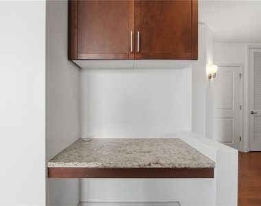 855 Peachtree Street Ne - Photo Thumbnail 8