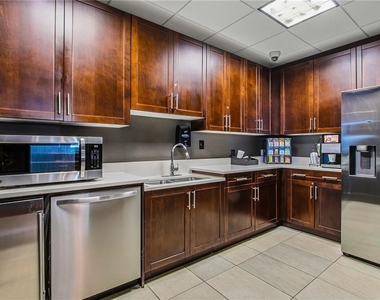 855 Peachtree Street Ne - Photo Thumbnail 51