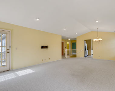 164 White Branch Court - Photo Thumbnail 4