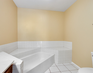 164 White Branch Court - Photo Thumbnail 16