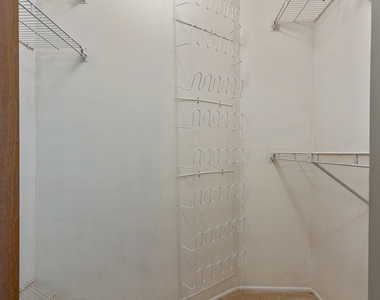 164 White Branch Court - Photo Thumbnail 14