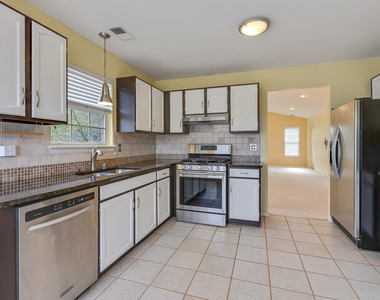 164 White Branch Court - Photo Thumbnail 8