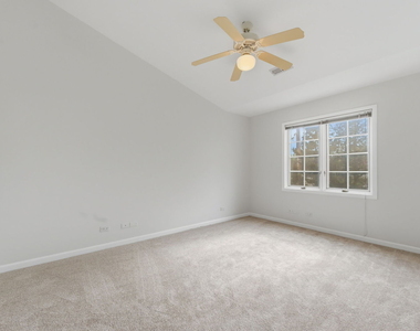 3125 Lake Avenue - Photo Thumbnail 9
