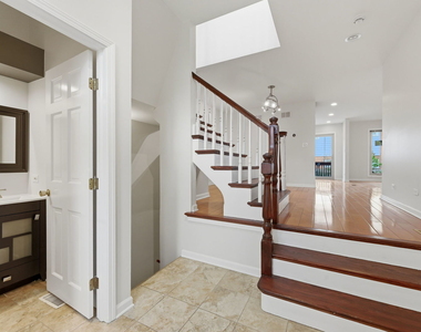 3125 Lake Avenue - Photo Thumbnail 1