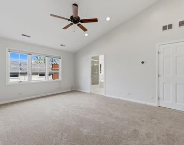 3125 Lake Avenue - Photo Thumbnail 7