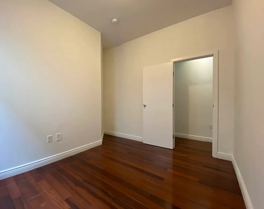 163 West 80th Street - Photo Thumbnail 6