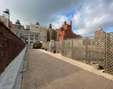 163 West 80th Street - Photo Thumbnail 17
