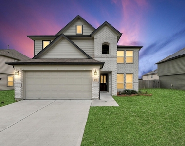 2918 Silverhorn Lane - Photo Thumbnail 3