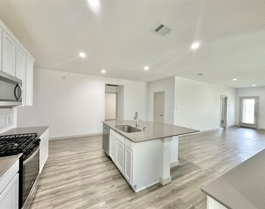 1107 Curly Angora Court - Photo Thumbnail 19