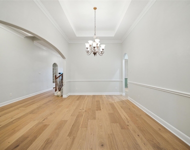 226 Jade Pointe - Photo Thumbnail 5
