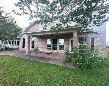 6321 Oso Parkway - Photo Thumbnail 38