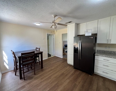 909 14th Avenue N - Photo Thumbnail 13