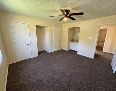 909 14th Avenue N - Photo Thumbnail 9
