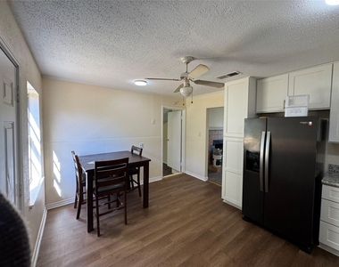 909 14th Avenue N - Photo Thumbnail 12
