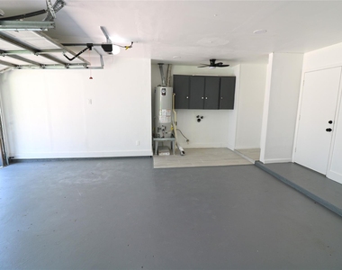 9211 Blankenship Drive - Photo Thumbnail 20