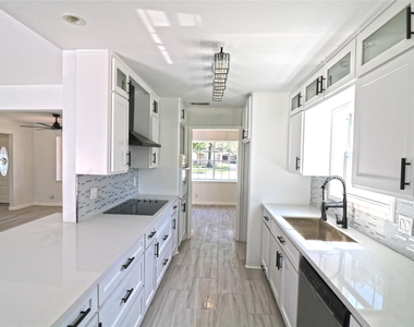 9211 Blankenship Drive - Photo Thumbnail 9