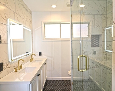 9211 Blankenship Drive - Photo Thumbnail 13
