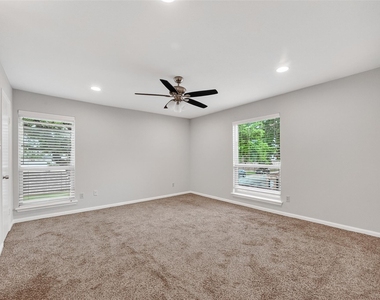 3700 W Clay Street - Photo Thumbnail 19
