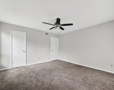 3700 W Clay Street - Photo Thumbnail 17