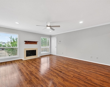 3700 W Clay Street - Photo Thumbnail 5