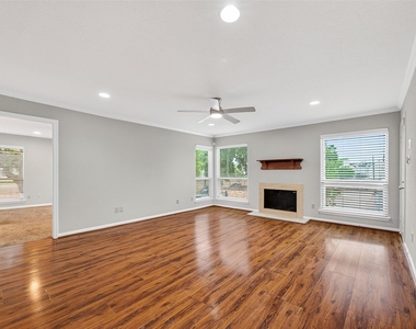 3700 W Clay Street - Photo Thumbnail 6