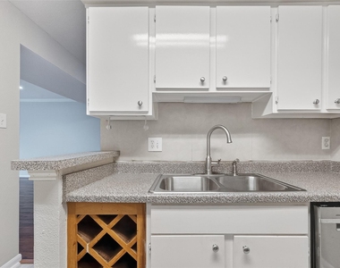 3700 W Clay Street - Photo Thumbnail 11