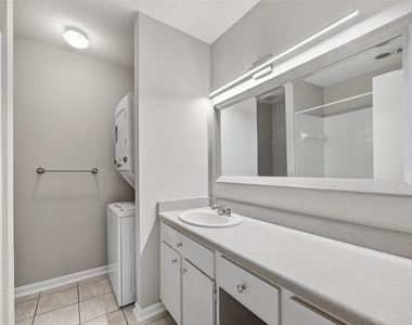 3700 W Clay Street - Photo Thumbnail 13