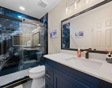 12635 Ashford Chase Drive - Photo Thumbnail 11