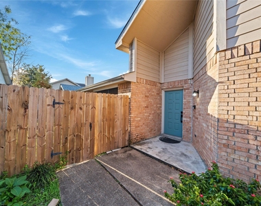 12635 Ashford Chase Drive - Photo Thumbnail 1