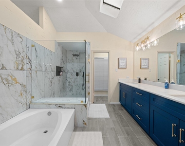 12635 Ashford Chase Drive - Photo Thumbnail 9
