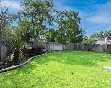 3323 Pioneer Bend Lane - Photo Thumbnail 40
