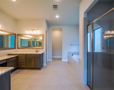 11803 Dalhousie Drive - Photo Thumbnail 17