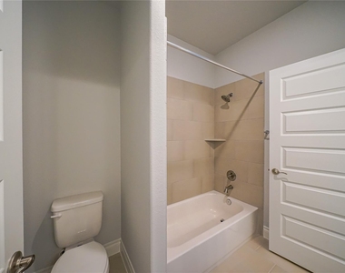 11803 Dalhousie Drive - Photo Thumbnail 37