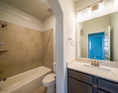 11803 Dalhousie Drive - Photo Thumbnail 34