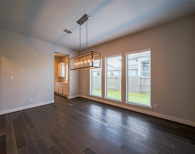 11803 Dalhousie Drive - Photo Thumbnail 22