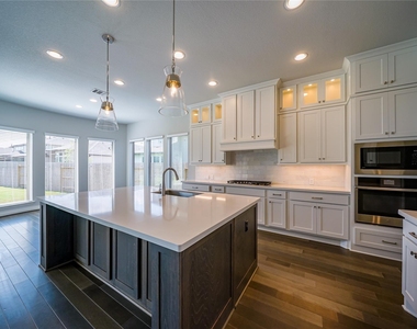 11803 Dalhousie Drive - Photo Thumbnail 27