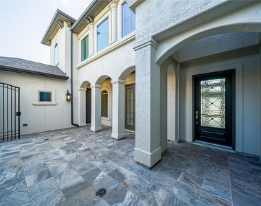 11803 Dalhousie Drive - Photo Thumbnail 5