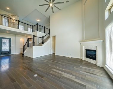11803 Dalhousie Drive - Photo Thumbnail 13