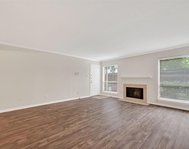 3700 W Clay Street - Photo Thumbnail 7