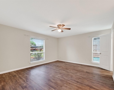 3700 W Clay Street - Photo Thumbnail 16