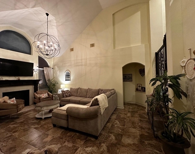 5615 Ashford Ridge Lane - Photo Thumbnail 16