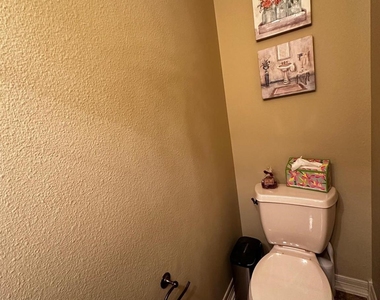5615 Ashford Ridge Lane - Photo Thumbnail 10