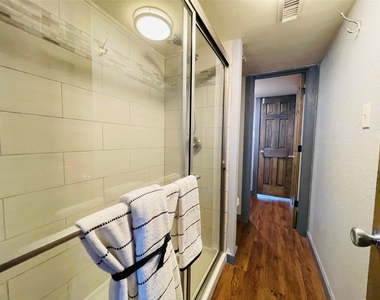 12900 Walden Road - Photo Thumbnail 9