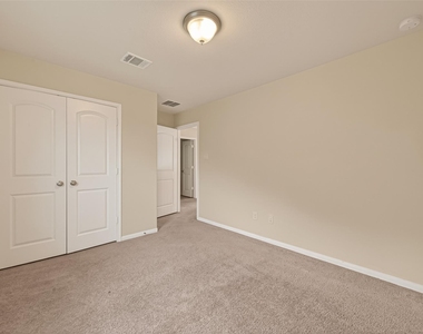 6126 Prince Place Dr - Photo Thumbnail 30