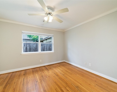 4405 Marina Street - Photo Thumbnail 9