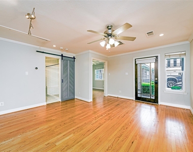 4405 Marina Street - Photo Thumbnail 4