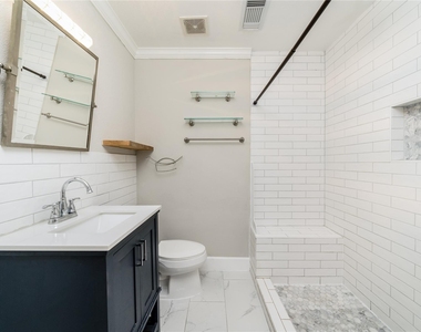 4405 Marina Street - Photo Thumbnail 8