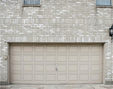 3098 Holly Hall Street - Photo Thumbnail 20