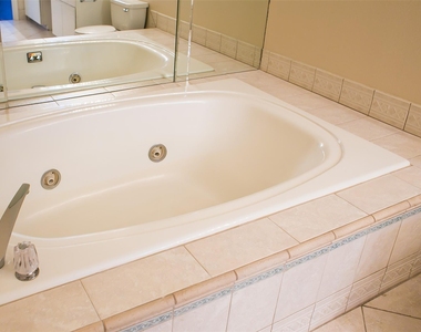 3098 Holly Hall Street - Photo Thumbnail 16